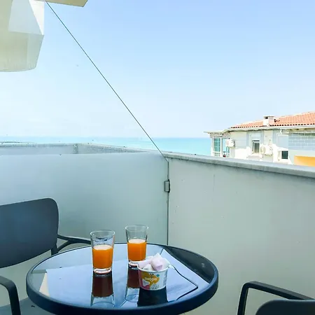 Inn Rooftop Ix 702