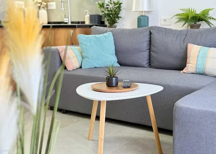 Rooftop Ix 702 Golem (Tirana)