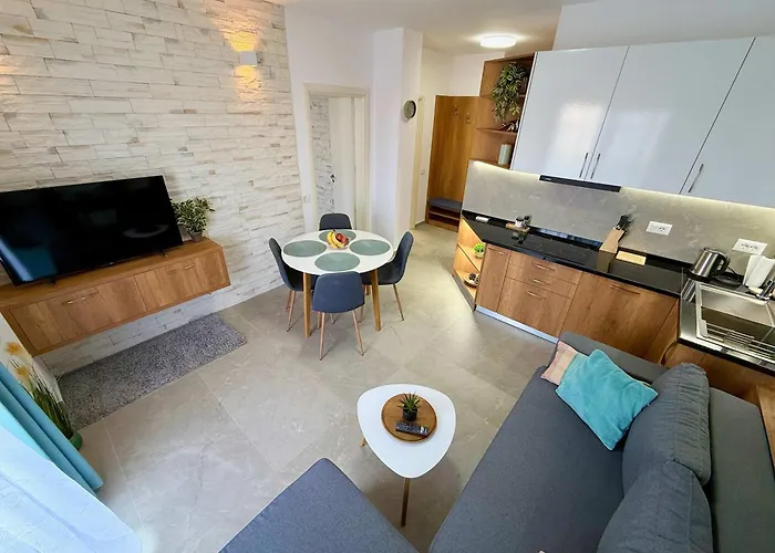 Penzion Rooftop Ix 702 *